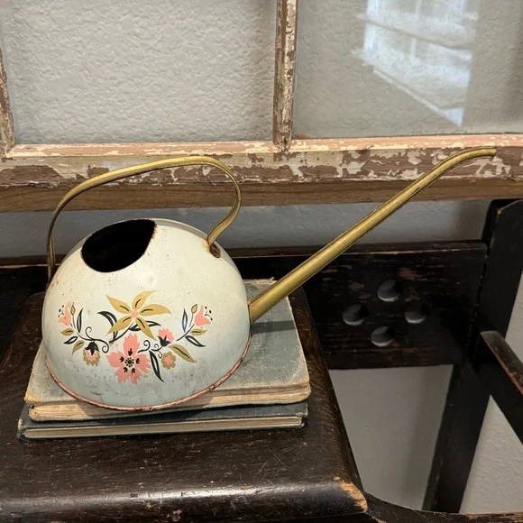 Vintage Tin Metal Watering Can - Picture 3 of 6